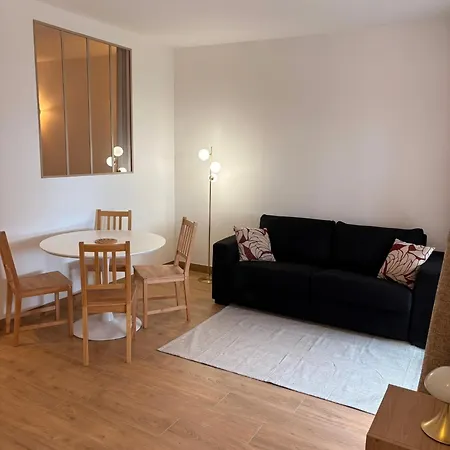 Apartmán T2, Route Des Sanguinaires A 100m De La De Marinella Ajaccio (Corsica)